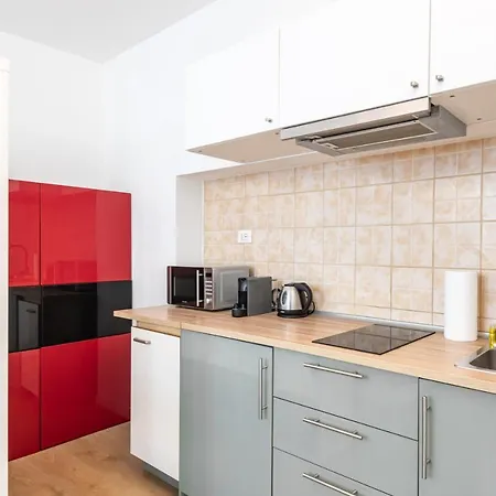Apartment Relstay - Porta Romana - Large *